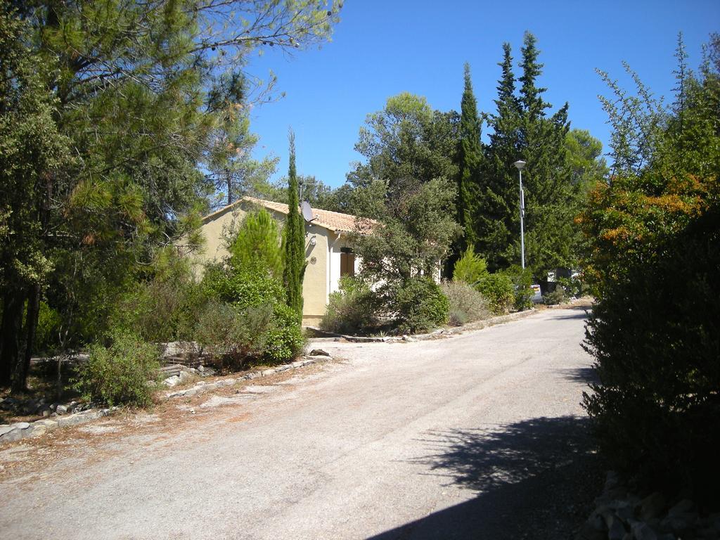 Bungalow Claret Vacquières Exterior foto